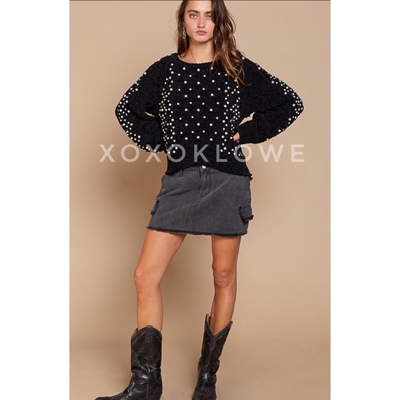 POL Pearl Beaded Black Velvet Chenille Sweater Relaxed Fit - Picture 12 of 13